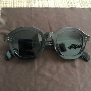 Celine CL400181 round sunglasses